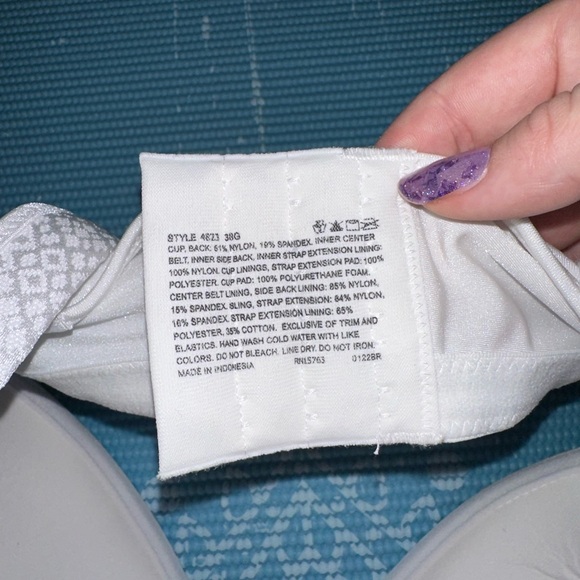 Playtex Secrets Balconette White Underwire Bra - Picture 7 of 8